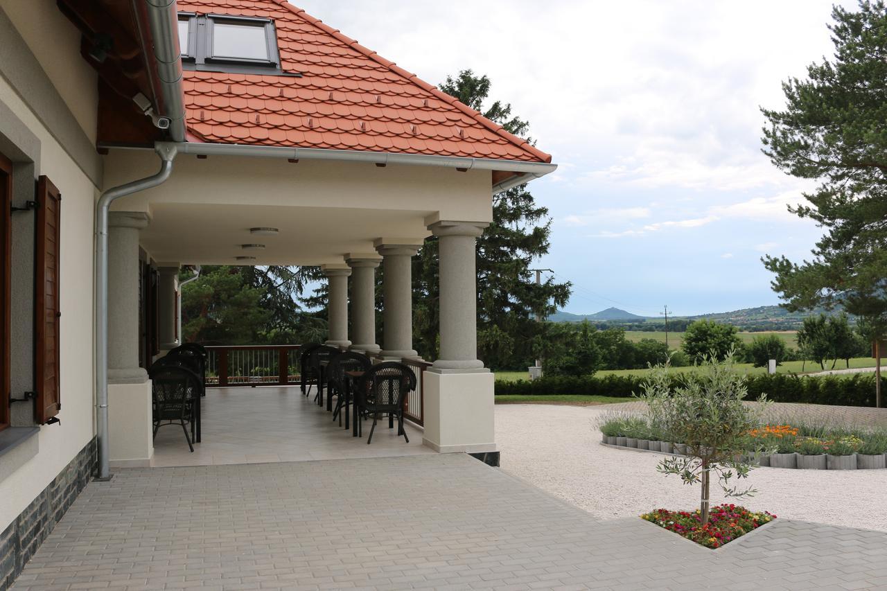 Villa Tolnay Vendeghaz Gyulakeszi Exterior foto